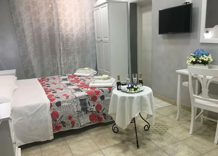 B&B Il Rifugio Di Dante 시나룬가